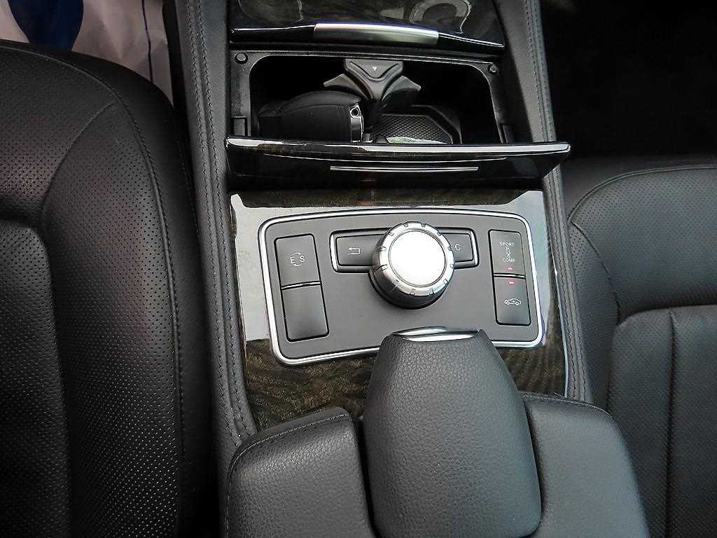 벤츠 CLS 클래스 CLS클래스 W218 CLS 350 이미지 12