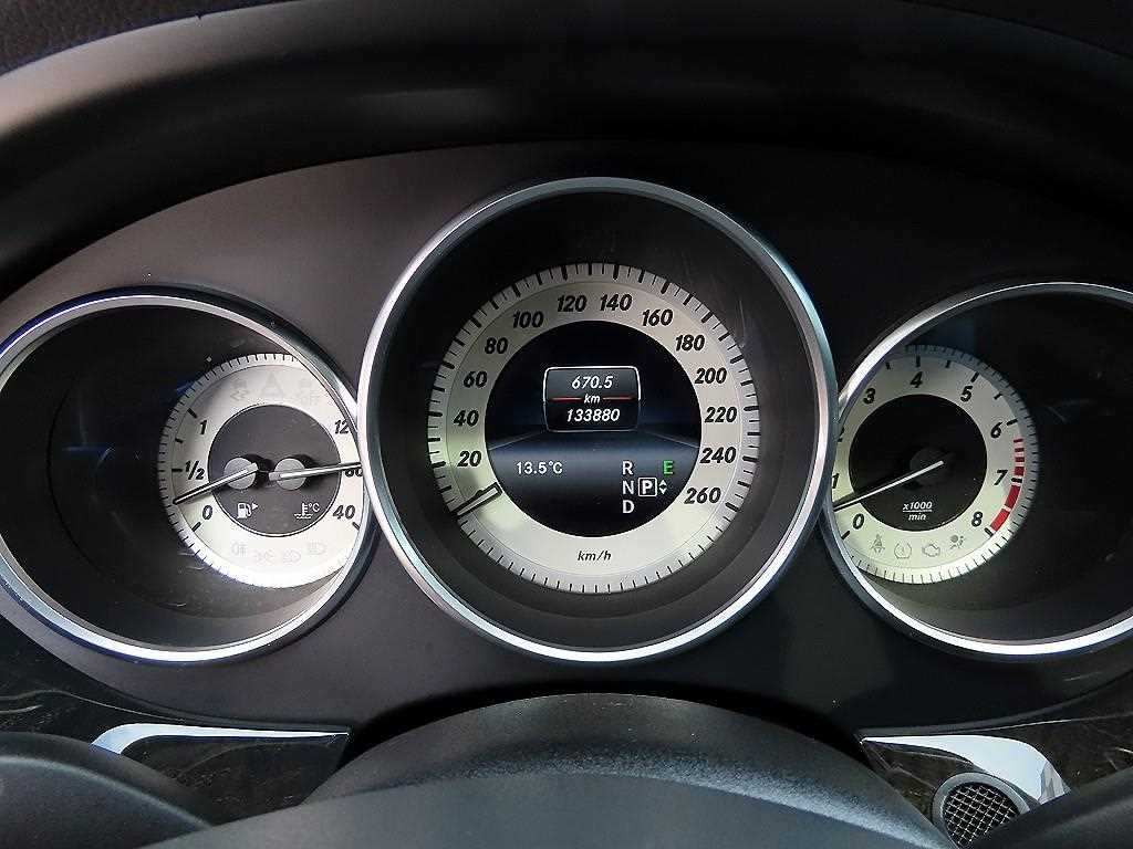 벤츠 CLS 클래스 CLS클래스 W218 CLS 350 이미지 9