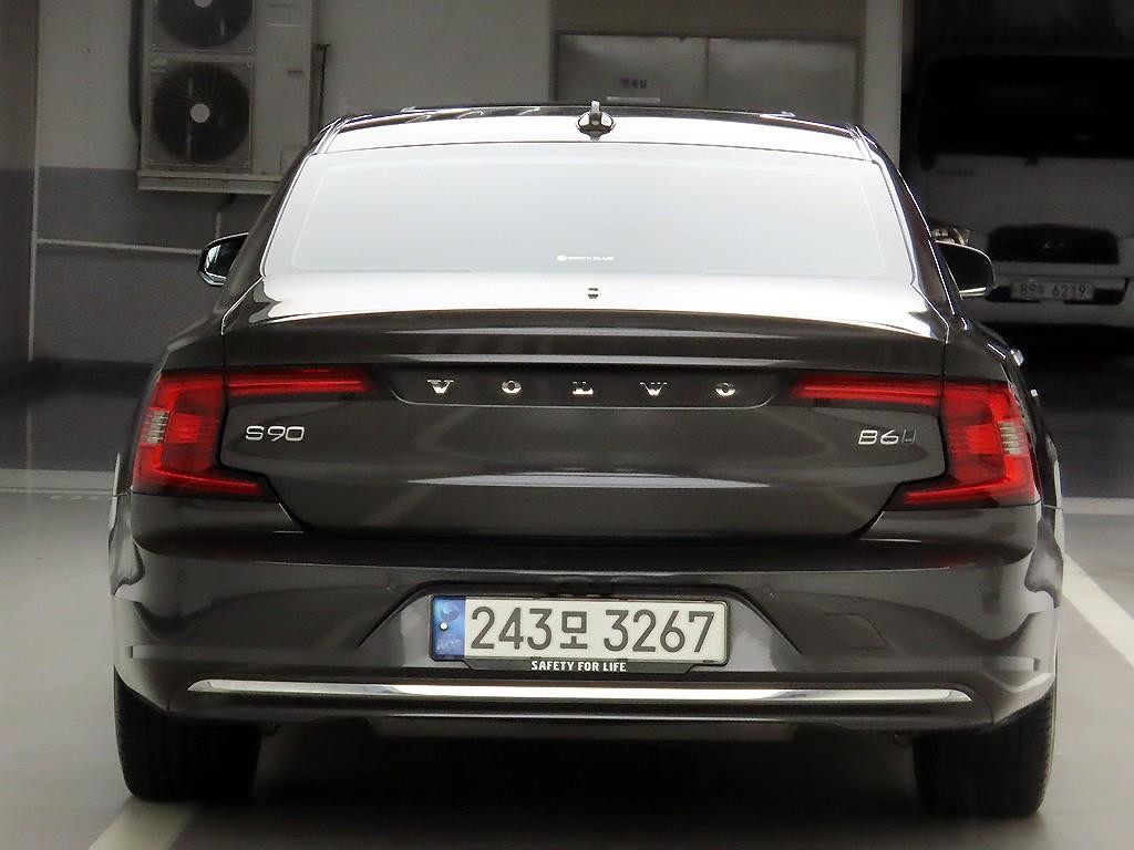 볼보 S90 B6 AWD 얼티메이트 브라이트 이미지 3