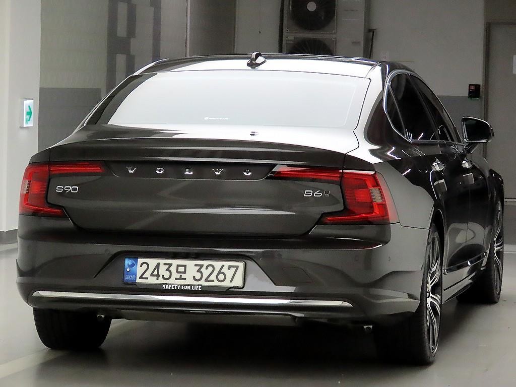 볼보 S90 B6 AWD 얼티메이트 브라이트 이미지 4