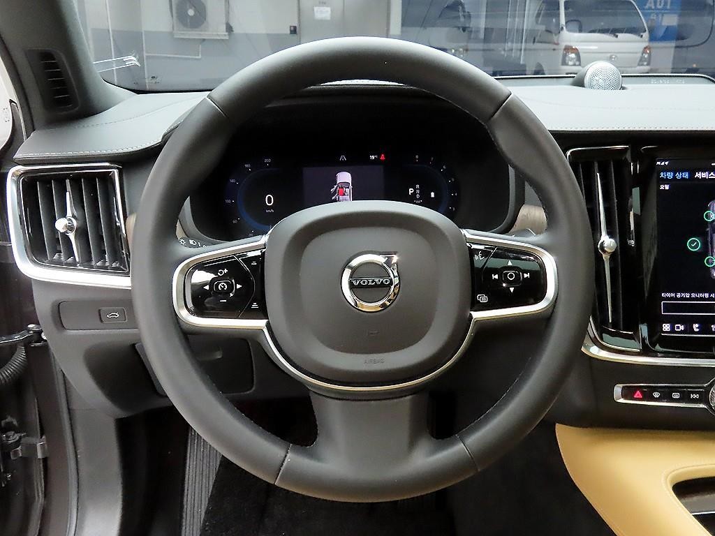 볼보 S90 B6 AWD 얼티메이트 브라이트 이미지 7