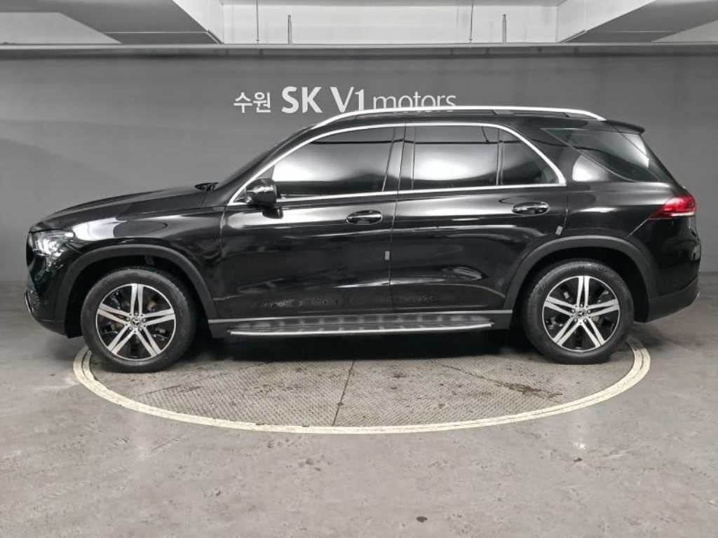 벤츠 GLE 클래스 GLE 클래스 W167 GLE 300d 4MATIC 이미지 3