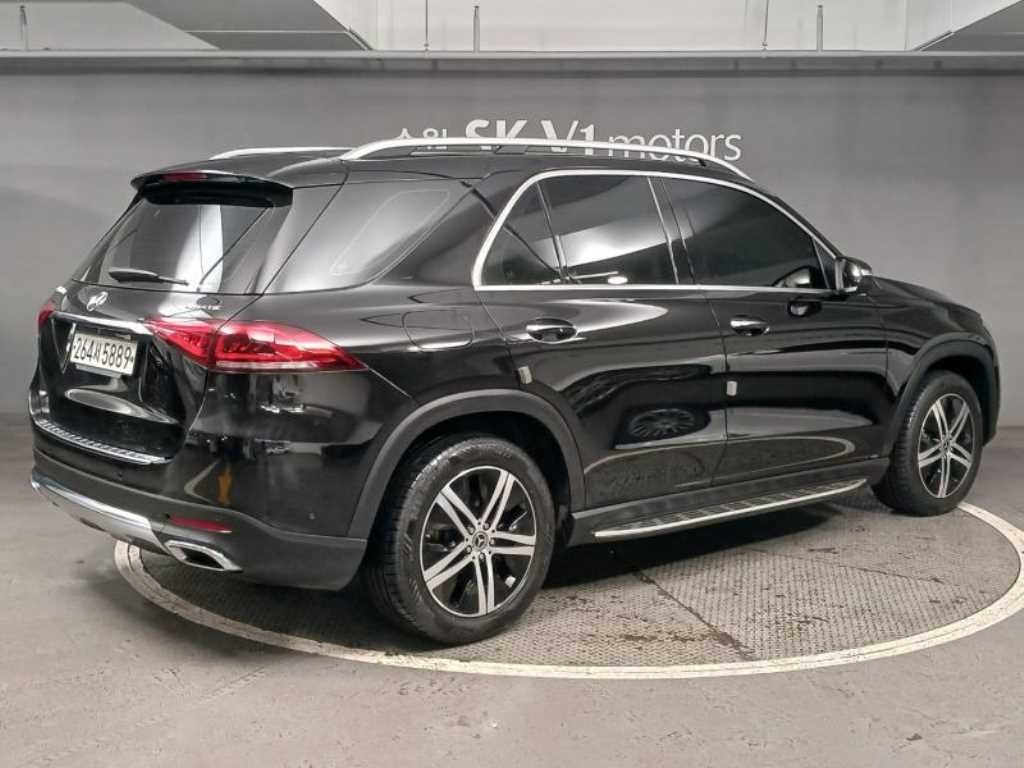 벤츠 GLE 클래스 GLE 클래스 W167 GLE 300d 4MATIC 이미지 4