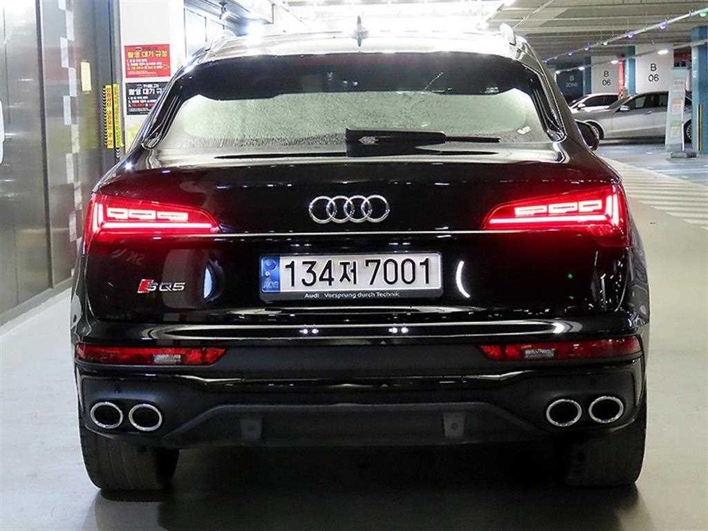 아우디 SQ5 SQ5 (FY) 3.0 TFSI 콰트로 스포트백 이미지 5
