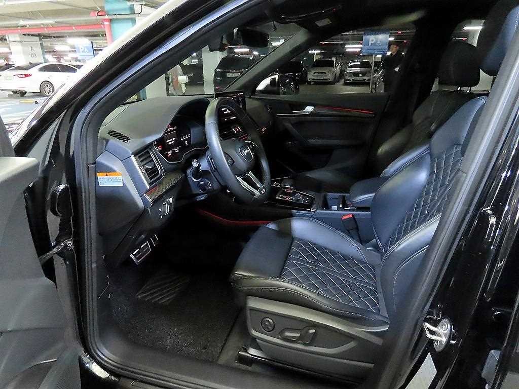 아우디 SQ5 SQ5 (FY) 3.0 TFSI 콰트로 스포트백 이미지 6