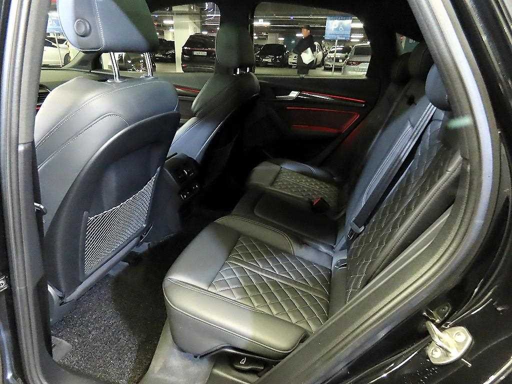 아우디 SQ5 SQ5 (FY) 3.0 TFSI 콰트로 스포트백 이미지 7