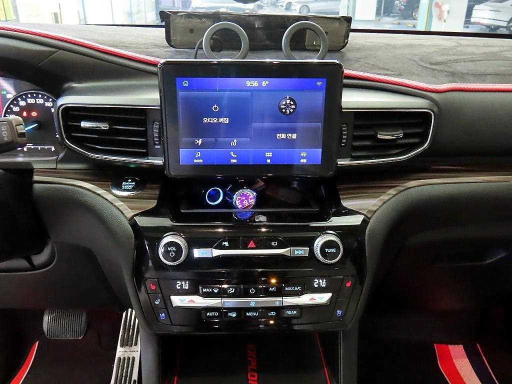 포드 익스플로러 익스플로러 6세대 3.0 AWD PHEV 리미티드 이미지 11