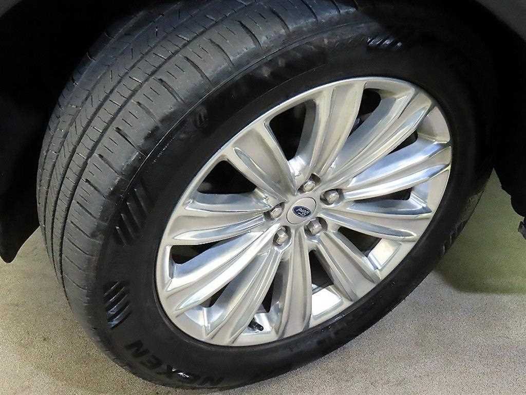 포드 익스플로러 익스플로러 6세대 3.0 AWD PHEV 리미티드 이미지 20