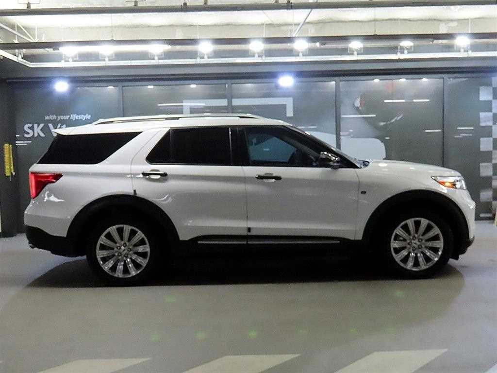 포드 익스플로러 익스플로러 6세대 3.0 AWD PHEV 리미티드 이미지 3