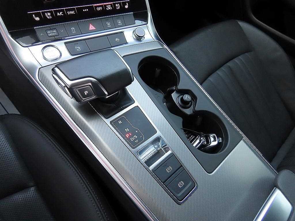 아우디 A6 A6 (C8) 45 TFSI 콰트로 프리미엄 이미지 10