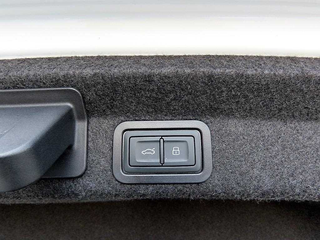 아우디 A6 A6 (C8) 45 TFSI 콰트로 프리미엄 이미지 17