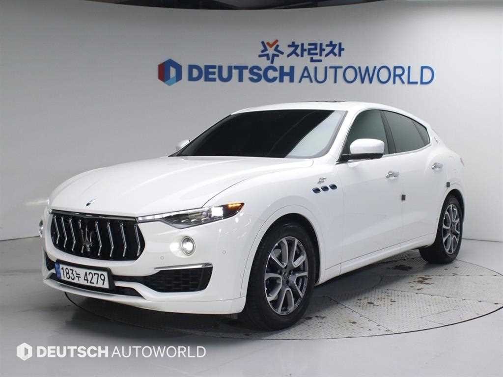 마세라티 르반떼 2.0 GT AWD 이미지 1