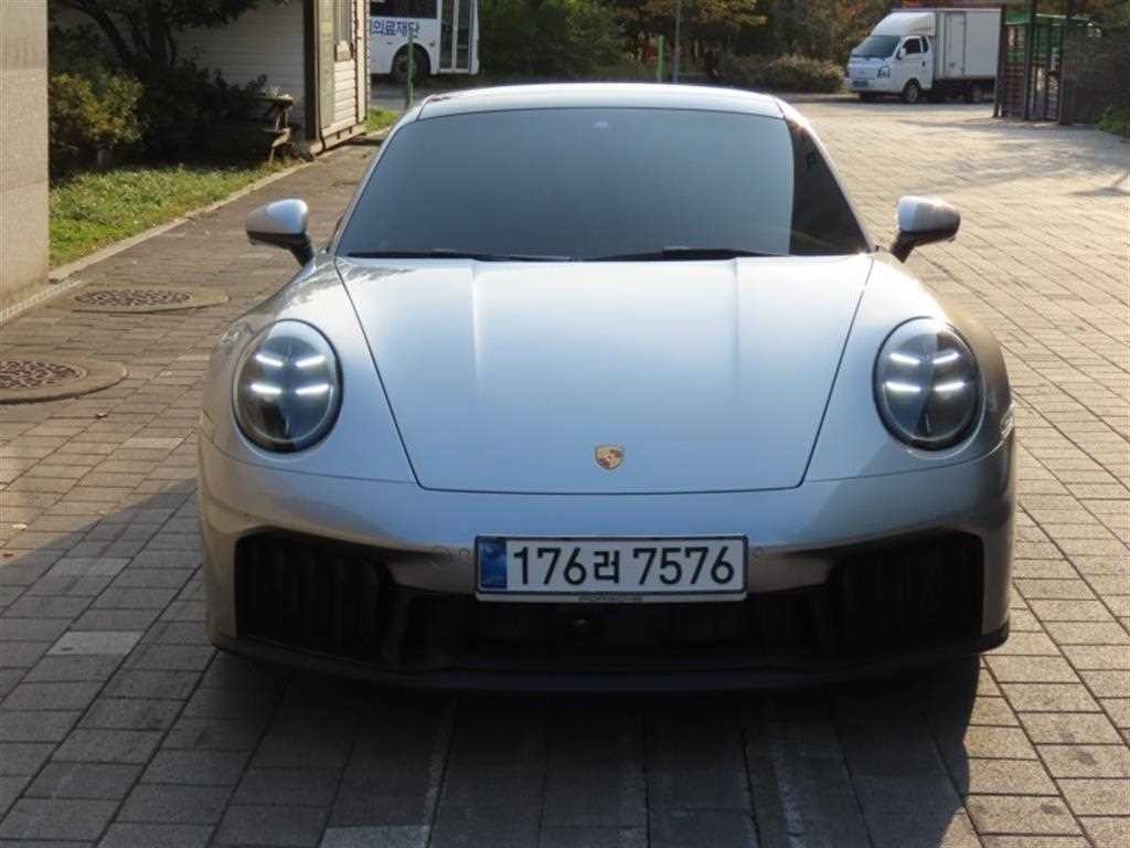포르쉐 911 911(992) 카레라 GTS 이미지 1