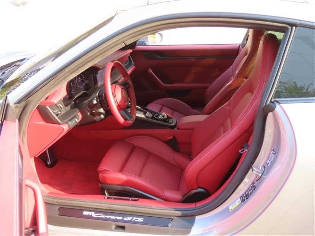 포르쉐 911 911(992) 카레라 GTS 이미지 13