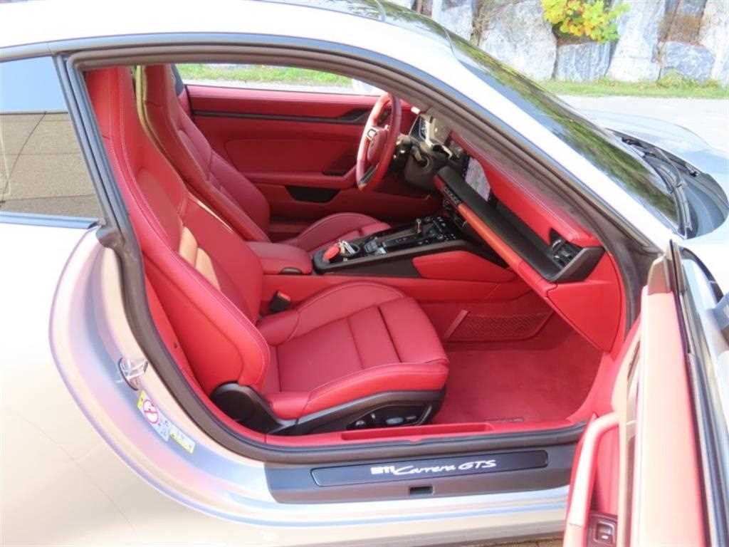 포르쉐 911 911(992) 카레라 GTS 이미지 15