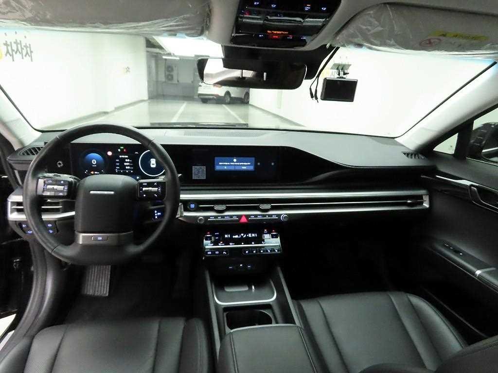 현대 그랜저 그랜저 (GN7) 가솔린 2.5 2WD 익스클루시브 이미지 7