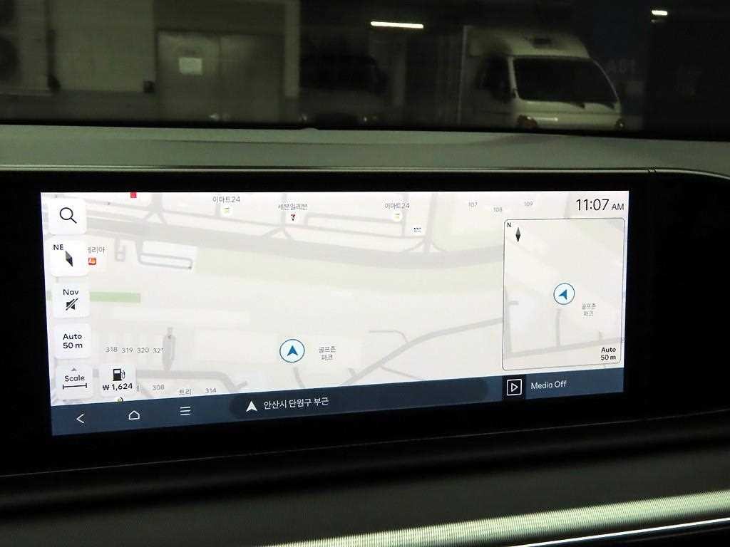 현대 그랜저 그랜저 (GN7) 가솔린 2.5 2WD 익스클루시브 이미지 8