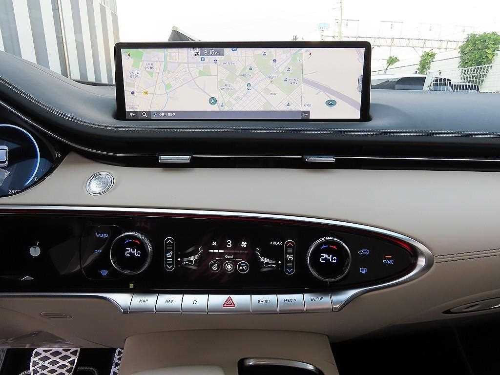 제네시스 GV70 2.5T 가솔린 AWD 스포츠 이미지 13
