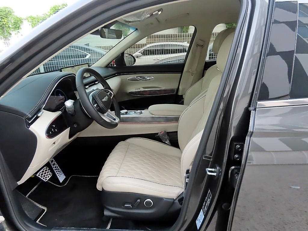 제네시스 GV70 2.5T 가솔린 AWD 스포츠 이미지 5