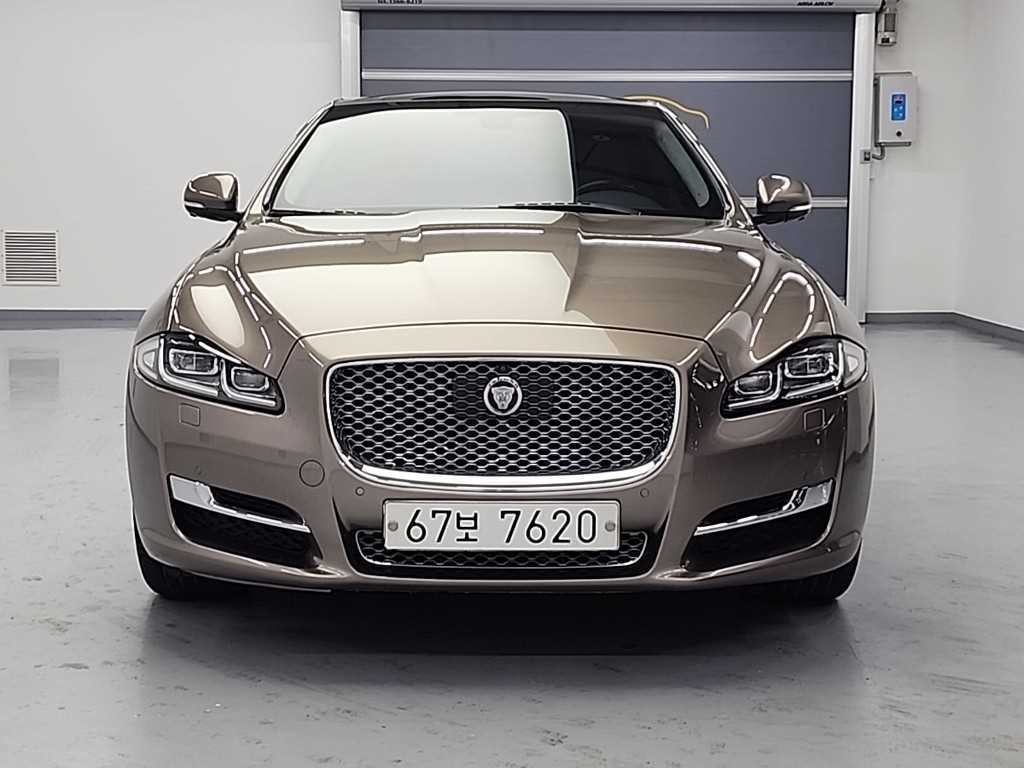 재규어 XJ XJ (X351) 3.0 SC AWD 포트폴리오 LWB 이미지 1