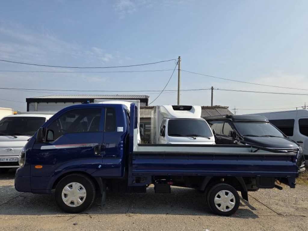소형화물 카고(소형) [카고]봉고3 (LPG2.5터보) 킹캡/초장축/2WD L 이미지 3