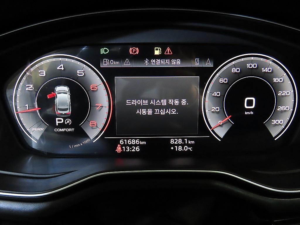 아우디 A5 A5 (F5) 40 TFSI 콰트로 프리미엄 스포트백 이미지 9
