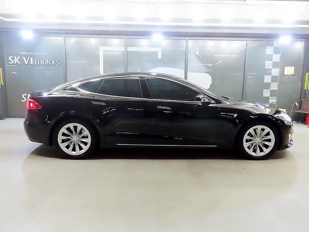 테슬라 모델 S 100D 이미지 3