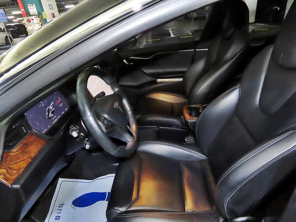 테슬라 모델 S 100D 이미지 6