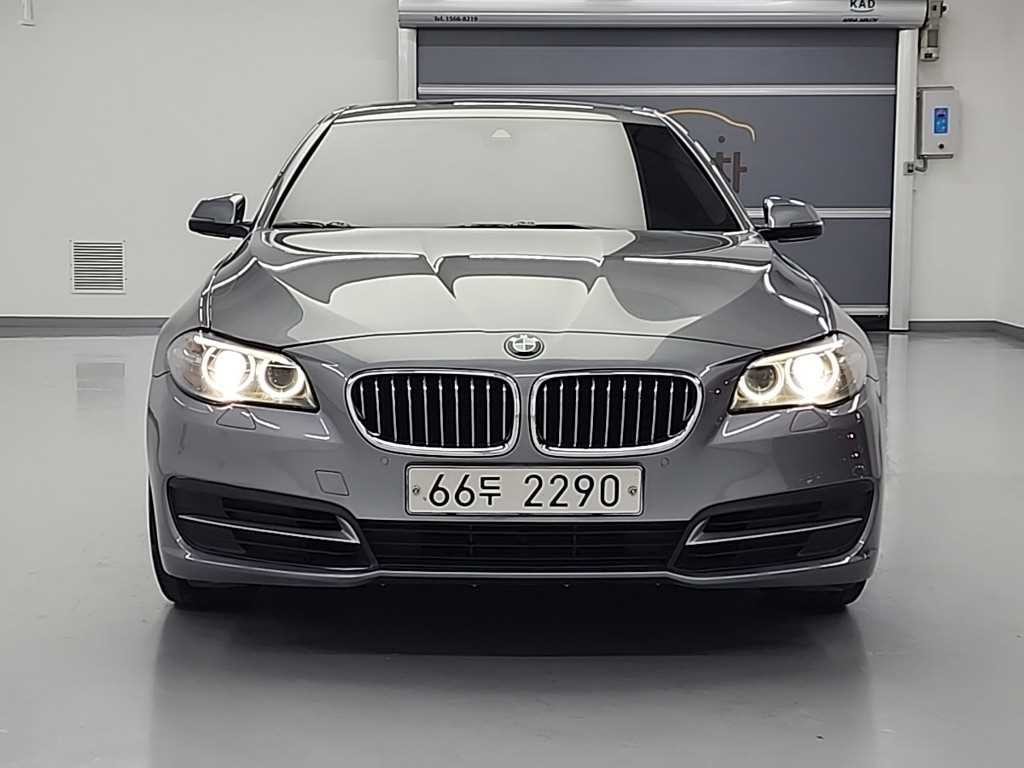 BMW 5시리즈 5시리즈 (F10) 520d 이미지 2