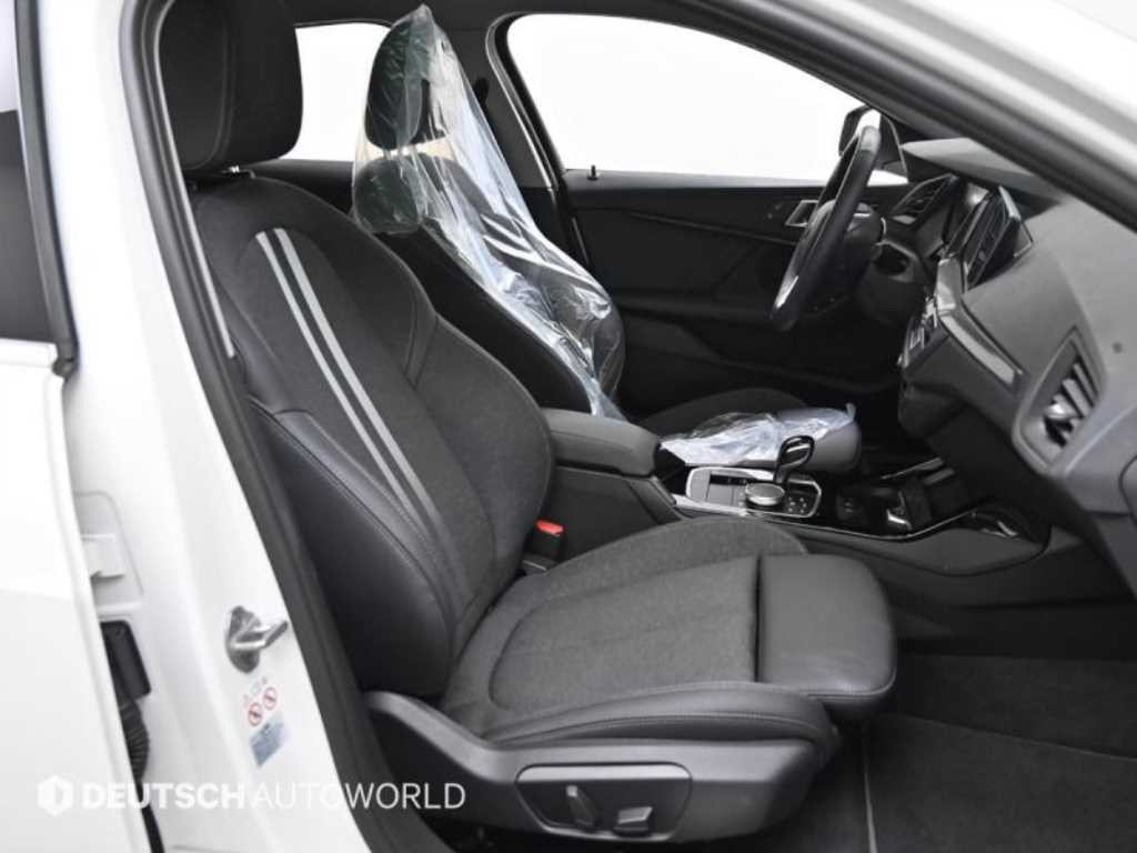 BMW 1시리즈 1시리즈 (F40) 120i M 스포츠 이미지 10