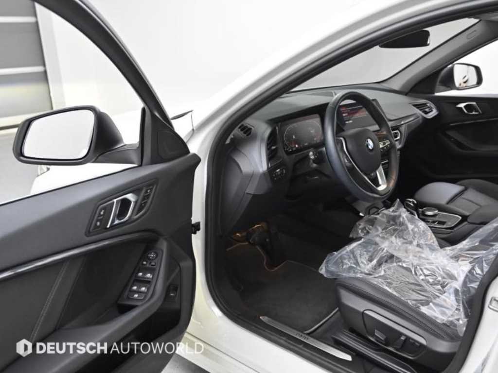 BMW 1시리즈 1시리즈 (F40) 120i M 스포츠 이미지 11