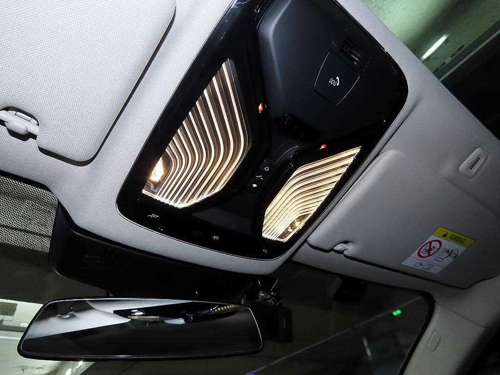 BMW 5시리즈 5시리즈 (G30) 520i 럭셔리 이미지 16