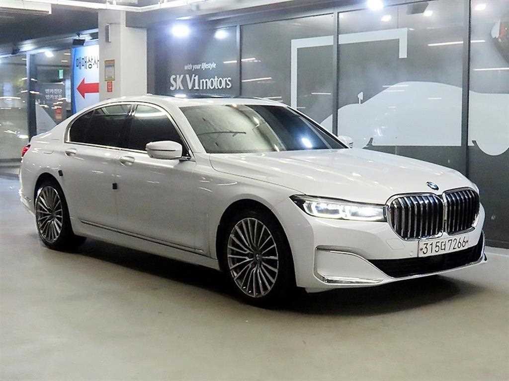 BMW 7시리즈 7시리즈 (G11) 740d xDrive 디자인 퓨어 엑설런스 이미지 1
