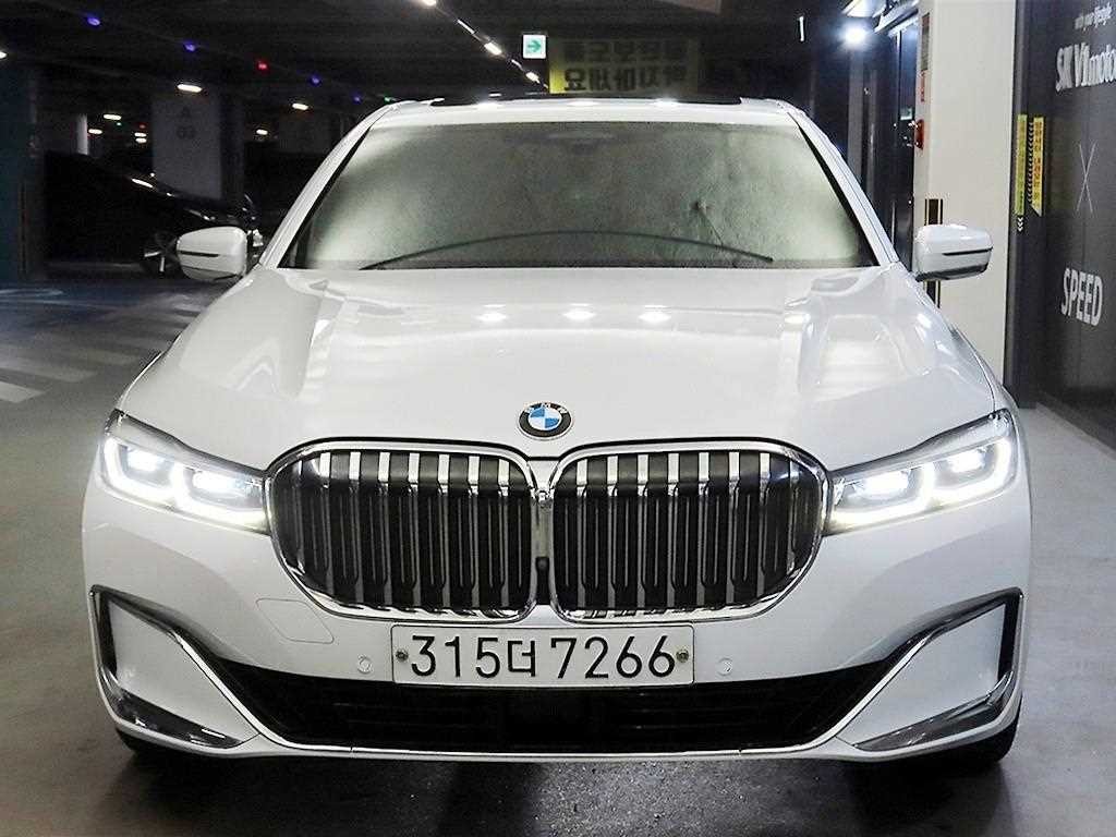 BMW 7시리즈 7시리즈 (G11) 740d xDrive 디자인 퓨어 엑설런스 이미지 2