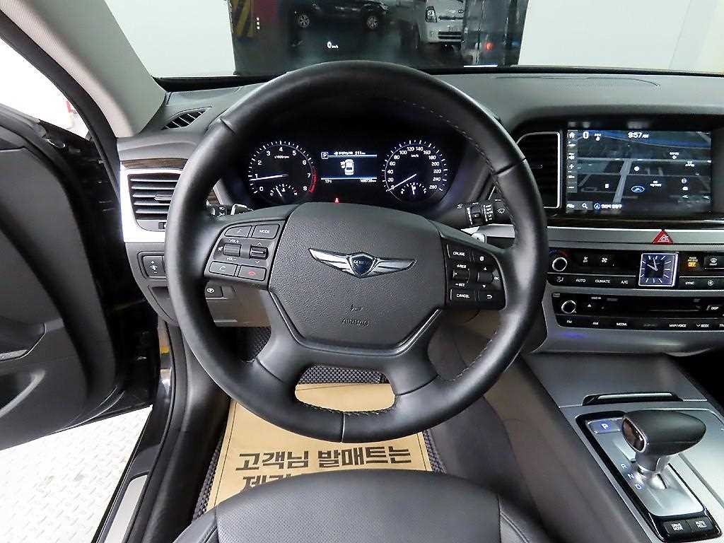 제네시스 G80 3.3 GDI AWD 프리미엄 럭셔리 이미지 9