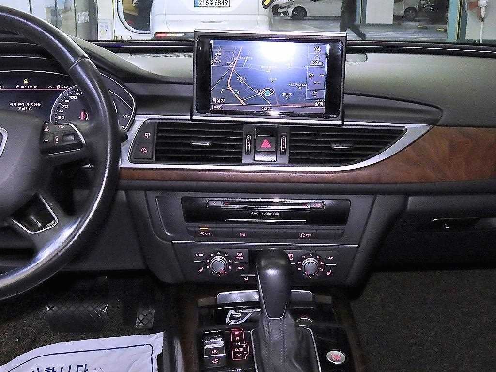 아우디 A6 뉴A6 35 TDI 컴포트 이미지 11