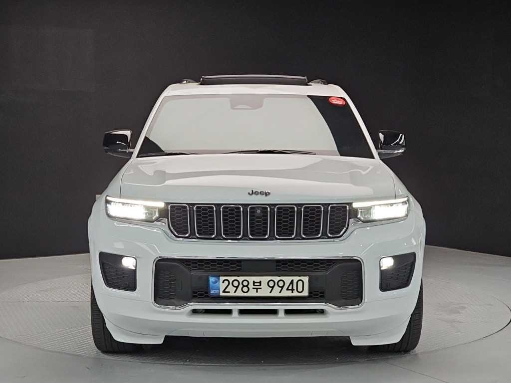 지프 체로키 그랜드 체로키(WL) 3.6 L 오버랜드 이미지 2