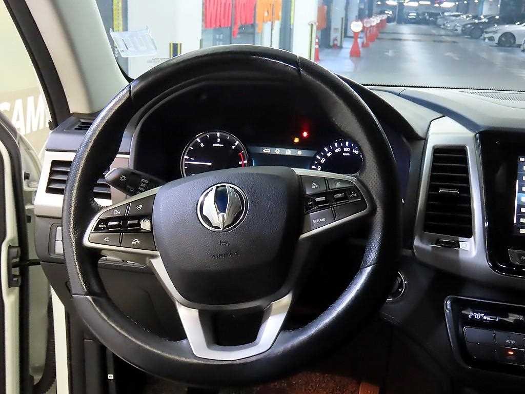 KG모빌리티(쌍용) 렉스턴 G4렉스턴 디젤 2.2 4WD 프라임 이미지 8