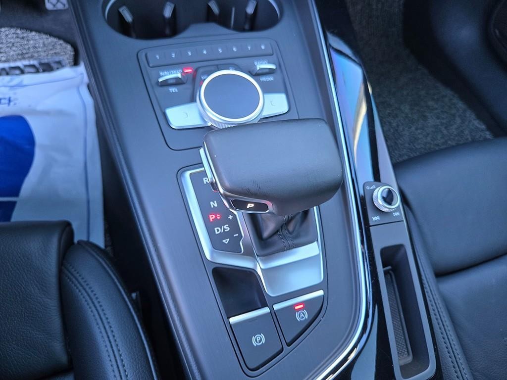 아우디 A5 A5 (F5) 45 TFSI 콰트로 프리미엄 스포트백 이미지 11