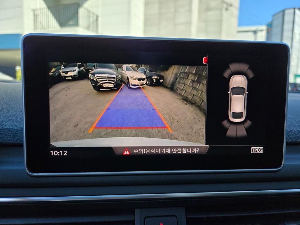 아우디 A5 A5 (F5) 45 TFSI 콰트로 프리미엄 스포트백 이미지 17