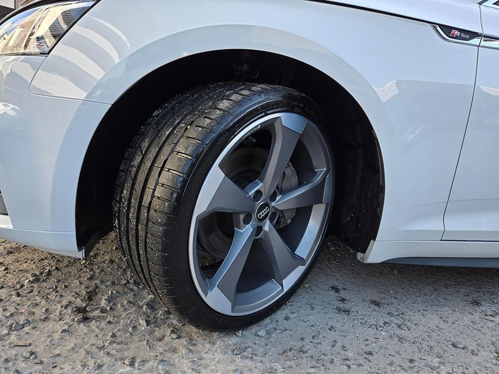아우디 A5 A5 (F5) 45 TFSI 콰트로 프리미엄 스포트백 이미지 20