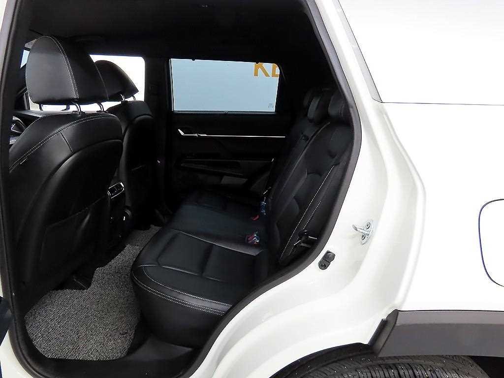 KG모빌리티(쌍용) 토레스 1.5 GDI-T 2WD T7 이미지 6