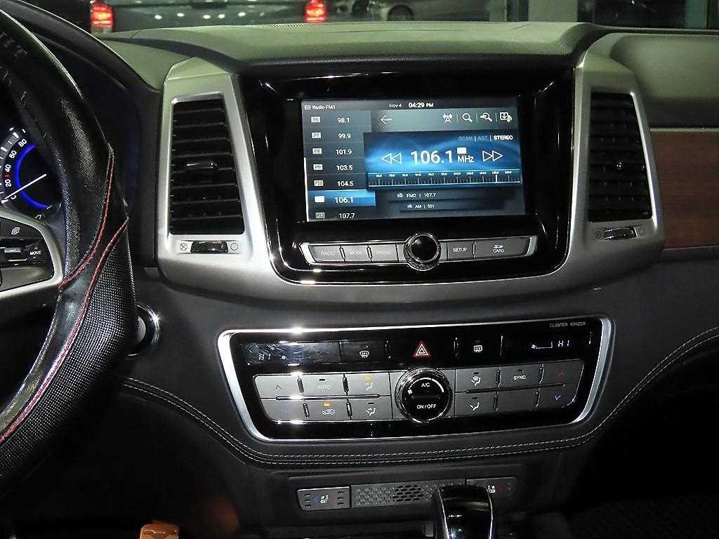 KG모빌리티(쌍용) 렉스턴 G4렉스턴 디젤 2.2 4WD 헤리티지 이미지 11