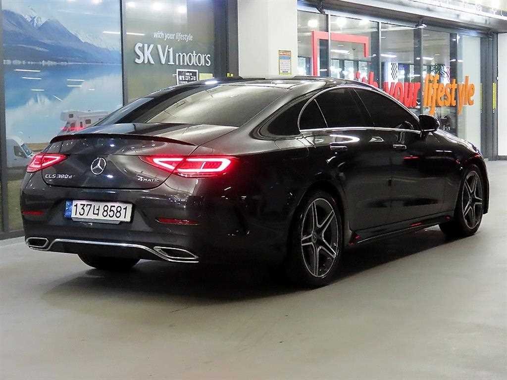 벤츠 CLS 클래스 CLS클래스 C257 CLS 300d 4MATIC 이미지 4