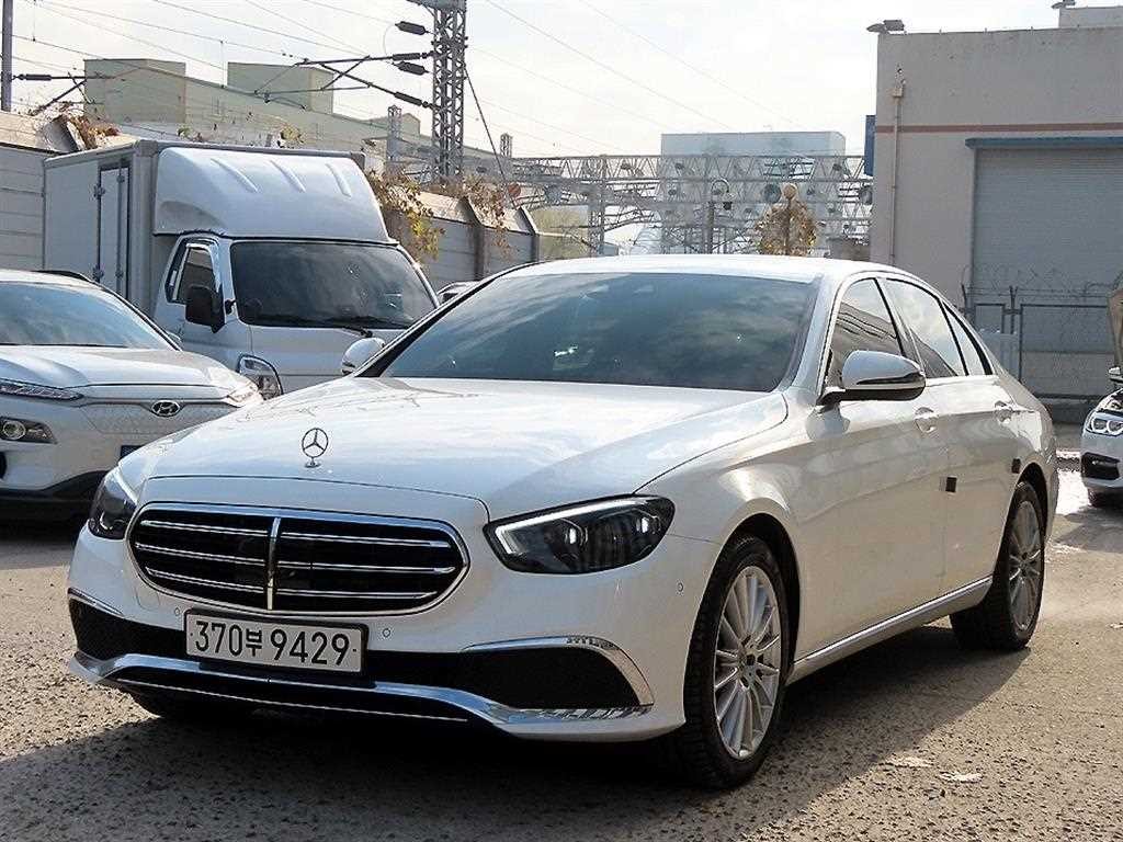 벤츠 E 클래스 E-클래스 W213 E250 익스클루시브 이미지 2