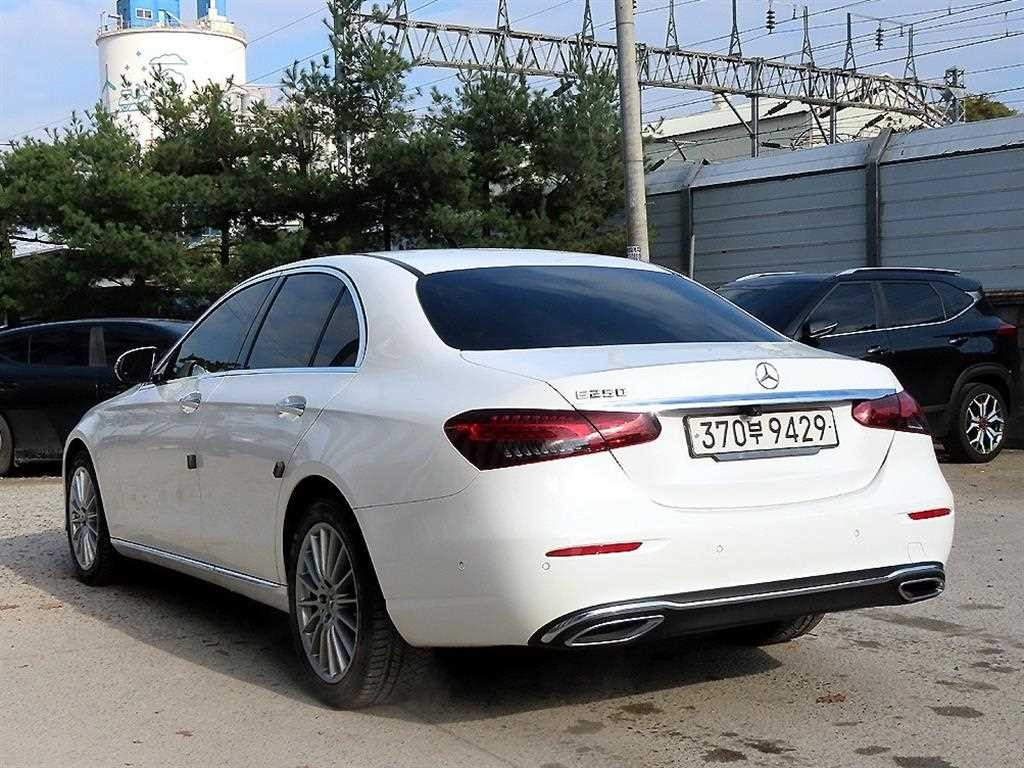 벤츠 E 클래스 E-클래스 W213 E250 익스클루시브 이미지 3