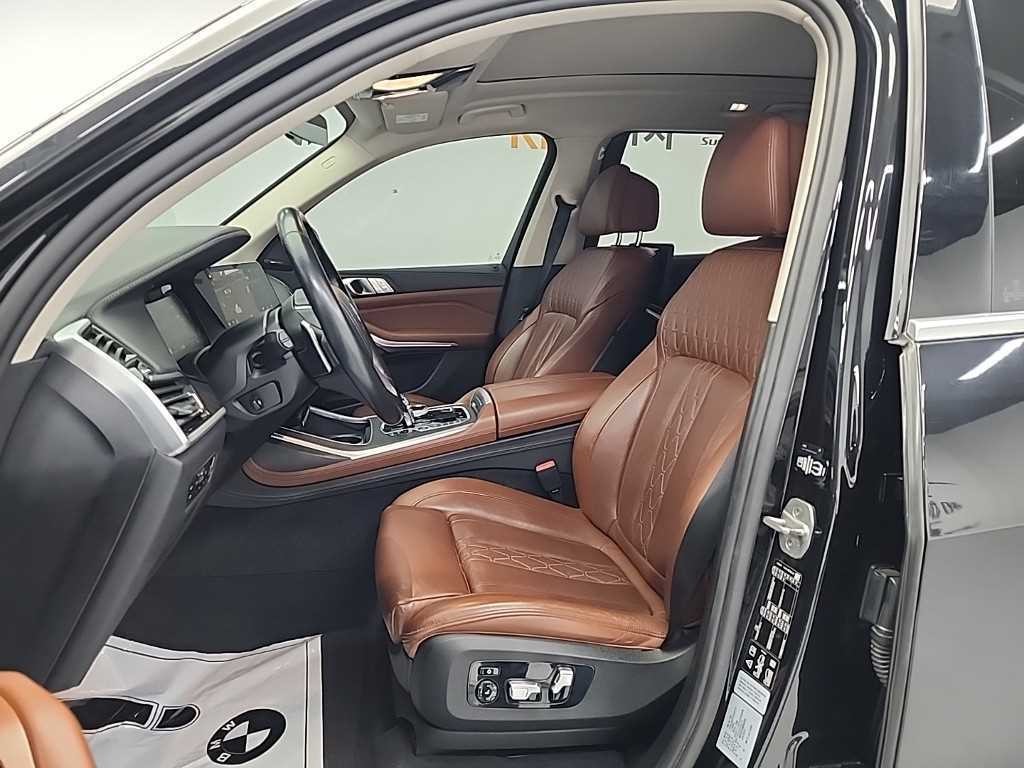 BMW X7 X7 (G07) xDrive 40d 디자인 퓨어 엑셀런스 6인승 이미지 11