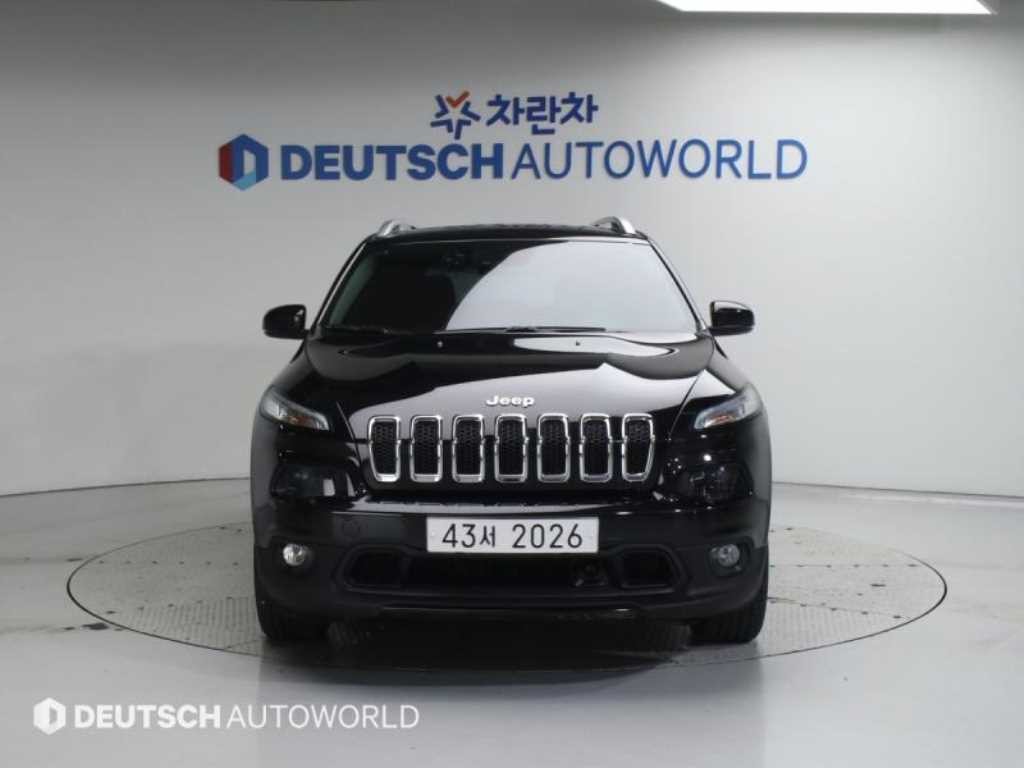 지프 체로키 체로키(KL) 2.4 론지튜드 AWD 이미지 3