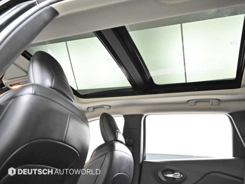 지프 체로키 체로키(KL) 2.4 론지튜드 AWD 이미지 5