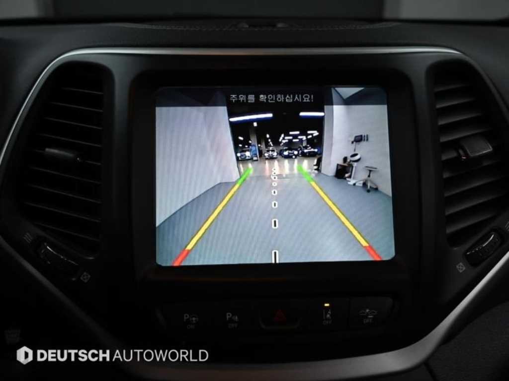 지프 체로키 체로키(KL) 2.4 론지튜드 AWD 이미지 9